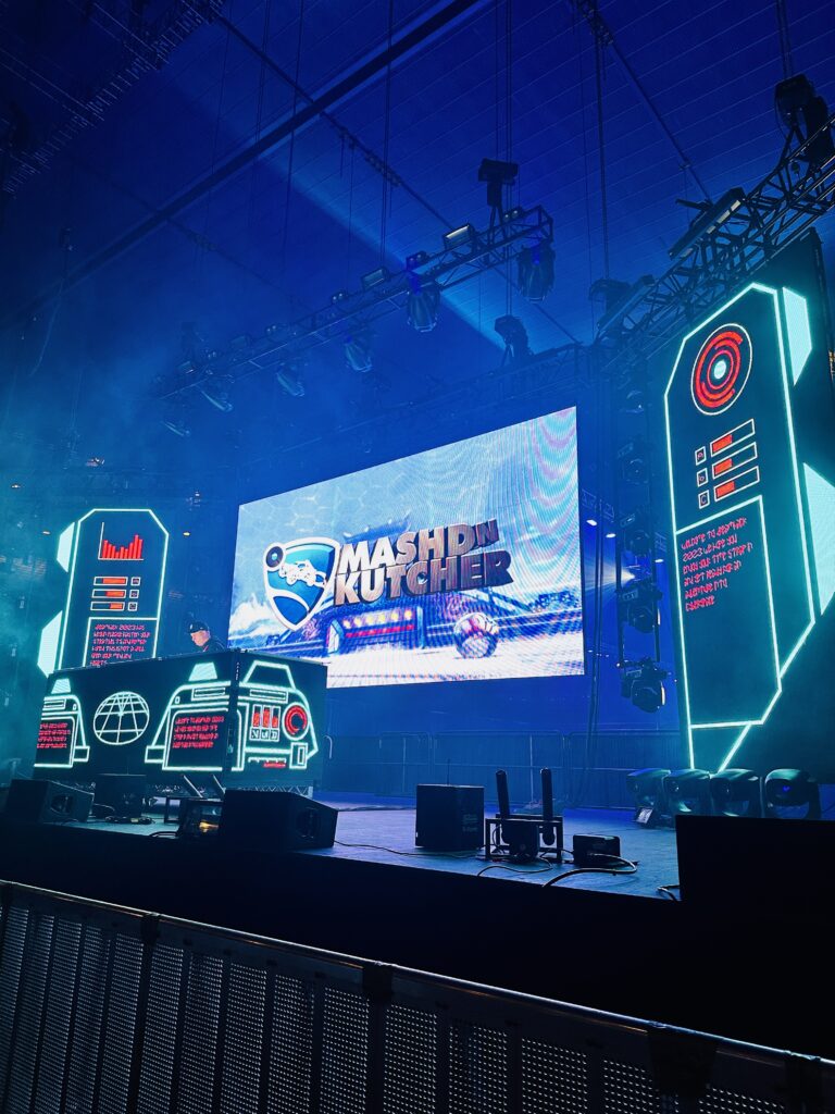 Dreamhack Festival Melbourne 2023 AV Project Managers LED Screen AV Melbourne E-Sports ESL EFG League Of Legends Counterstrike