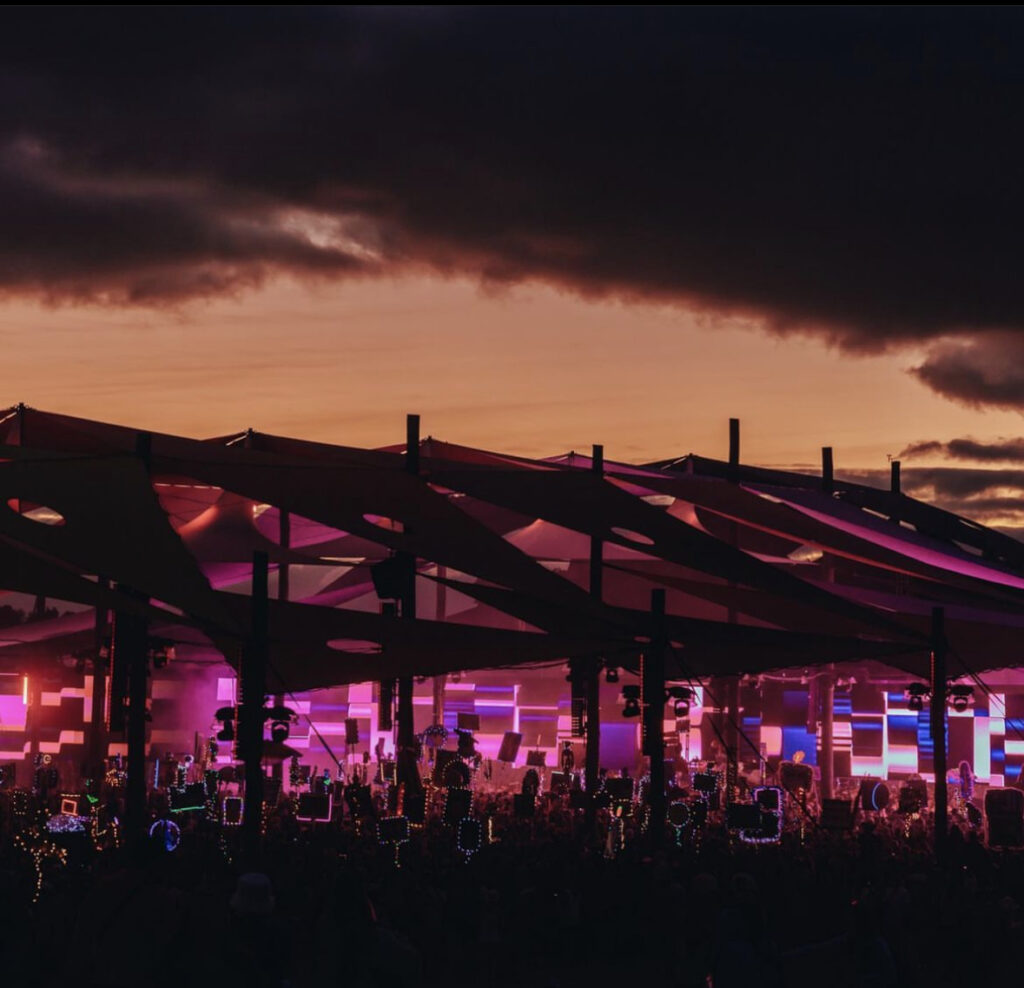 LED Screen Media Servers ROE CB5 WOOHAH Festival Dance Tent